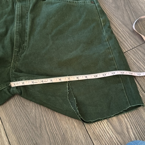 Vintage Levi's Dark Green Jean Shorts jorts 550 relaxed orange tab - Picture 4 of 12